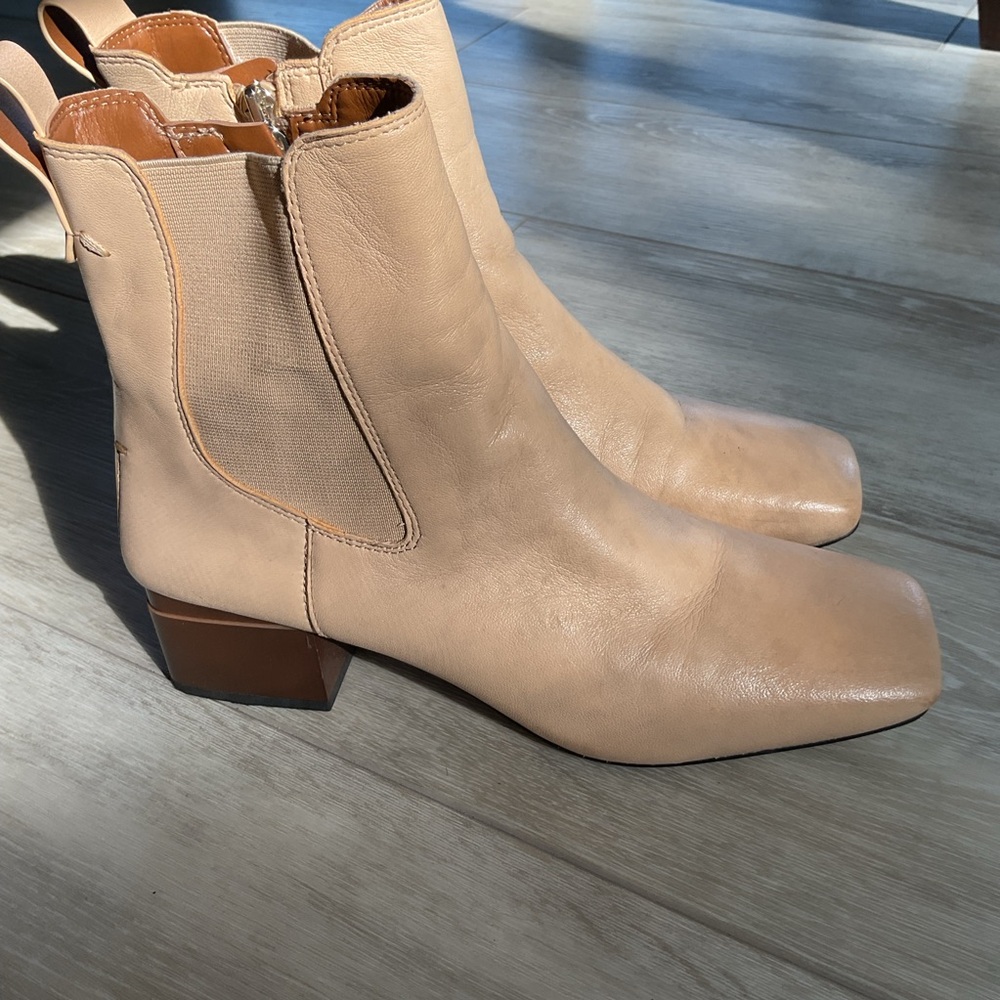 FRANCO SARTO L-Walton Chelsea Boots Women Size 37 / US 7M